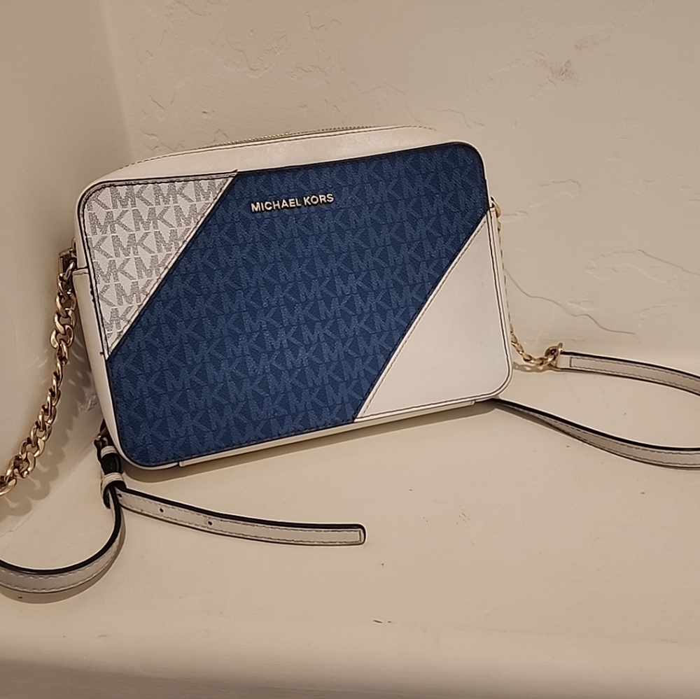 Michael Kors Jet Set Medium Camera Crossbody Bag Blue & White Pre Owned